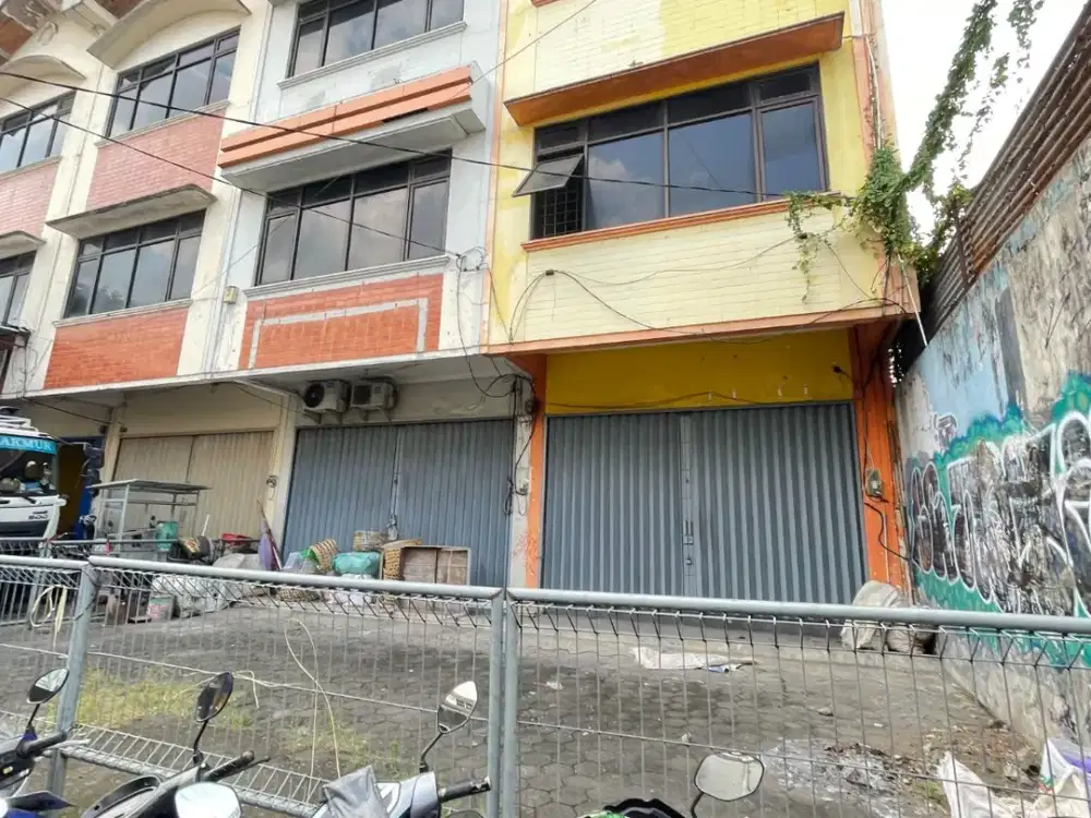 Dijual 2 RUKO dekat progo bringharjo dan malioboro lokasi sangat strategis ngupasan yogyakarta