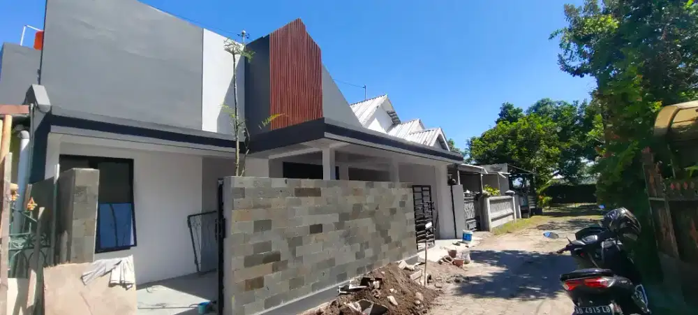 Rumah baru Blulukn Colomadu dekat UMS dan Hotel Alana Solo