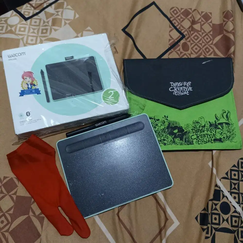 Wacom Intous Pen & Bluetooth