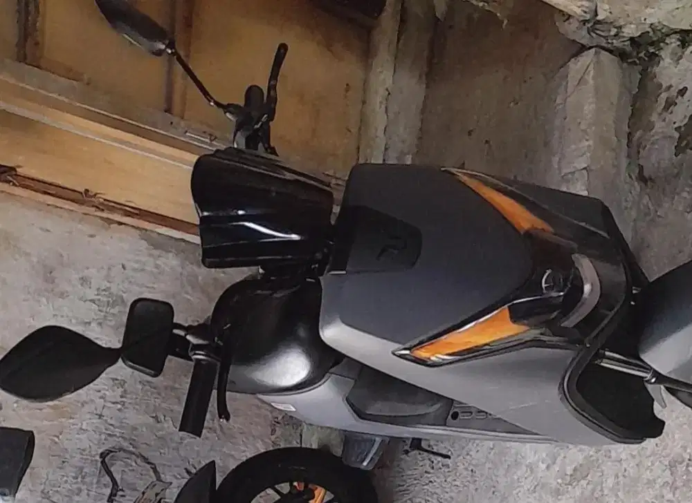 Sepesa listrik uwifly d60