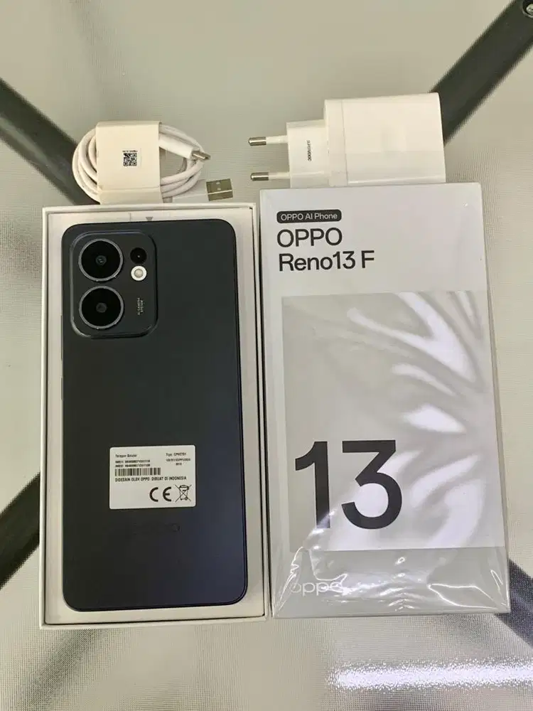 Oppo Reno 13F NFC 8/256 black