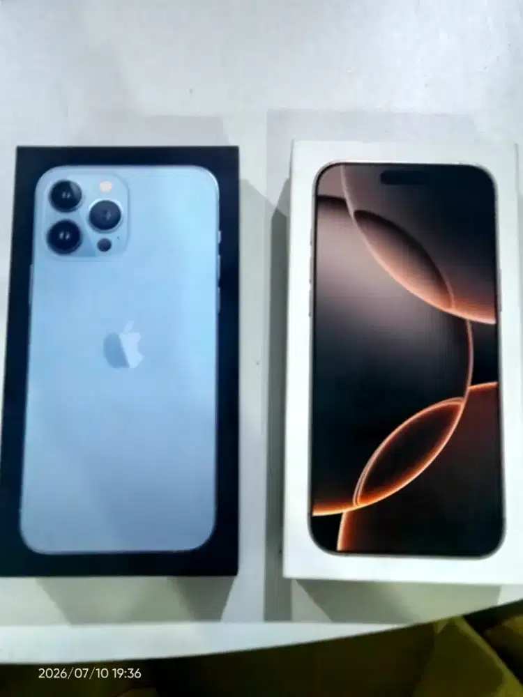 Dus box iphone 13PM dan ipone 16 PM