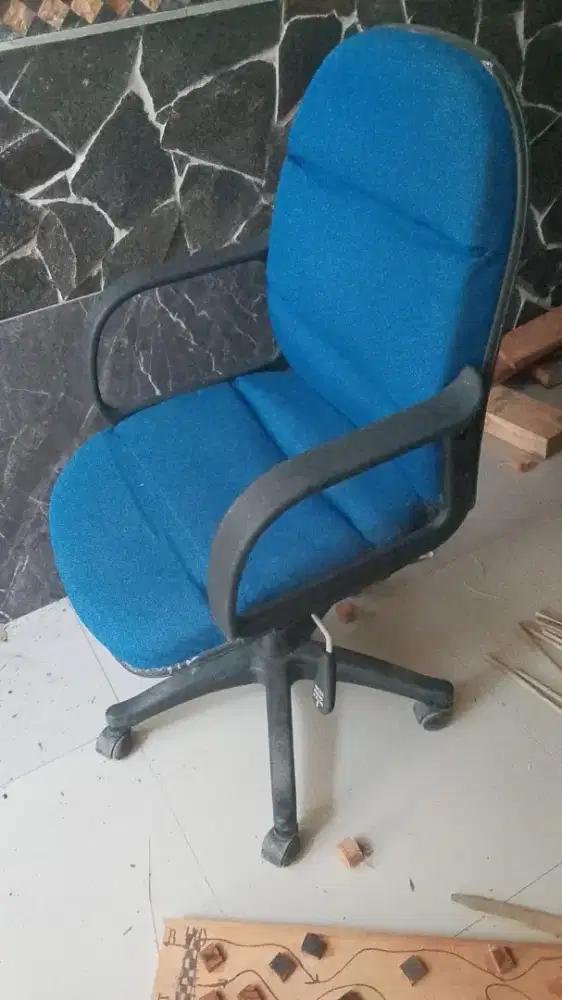 Jual kursi kantor