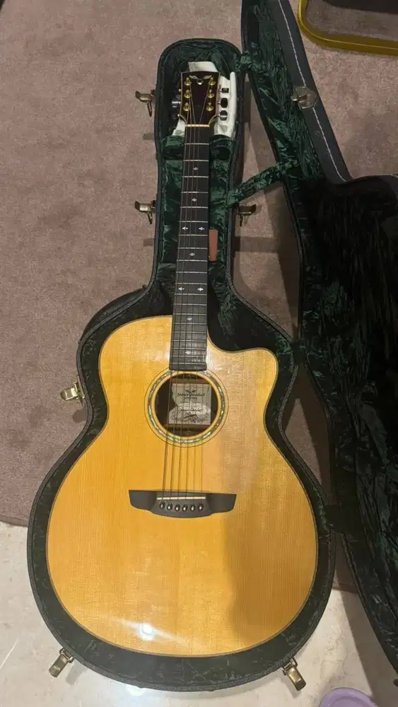 Goodall Guitar CCJC Master Sitka/Cocobolo Concert Jumbo Cutaway Guitar