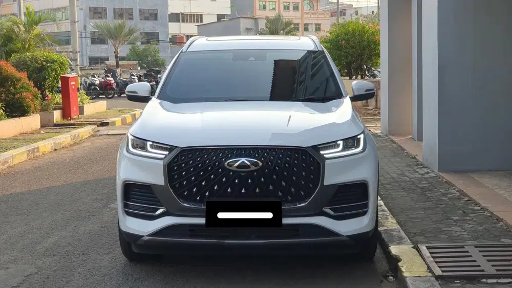 Km 15rb chery tiggo 8 premium 2024 putih sunroof