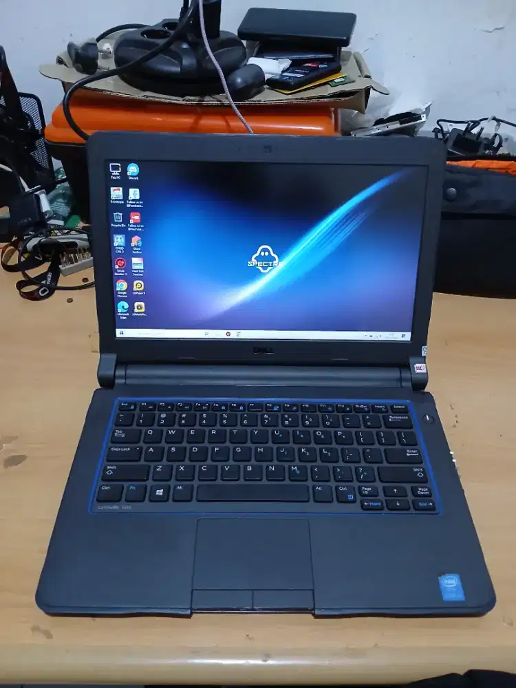 Laptop Dell Latitude 3350 ,Core i3 Gen 5 ,Ram 8Gb ,Ssd 128Gb. WIN 10