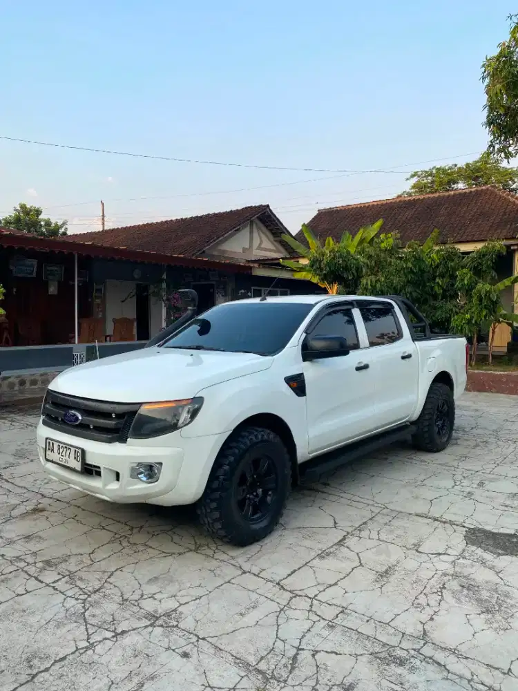 Dobel Cabin Ford 4X4 Manual 2014