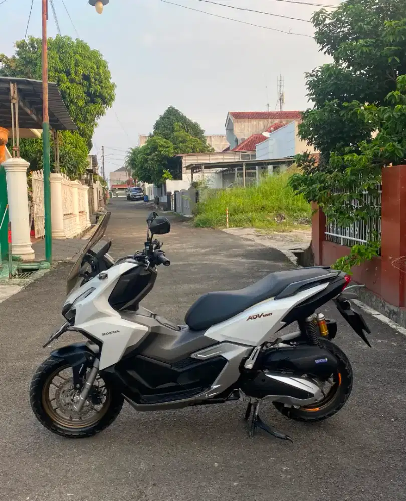 HONDA ADV 160 ABS 2022 KOTAMADYA LOW KM RECORD DEALER