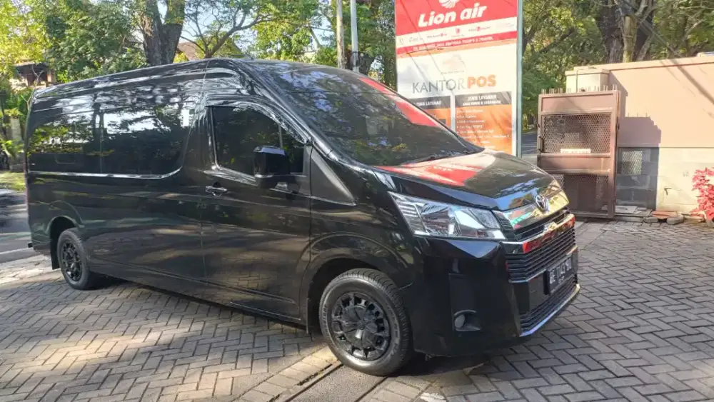 Toyota Hiace premio Luxury 2021