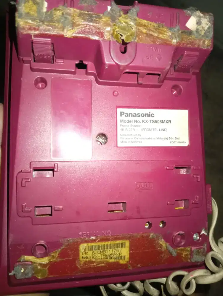telepon merek panasonic tipe kx-ts  505mxr edition