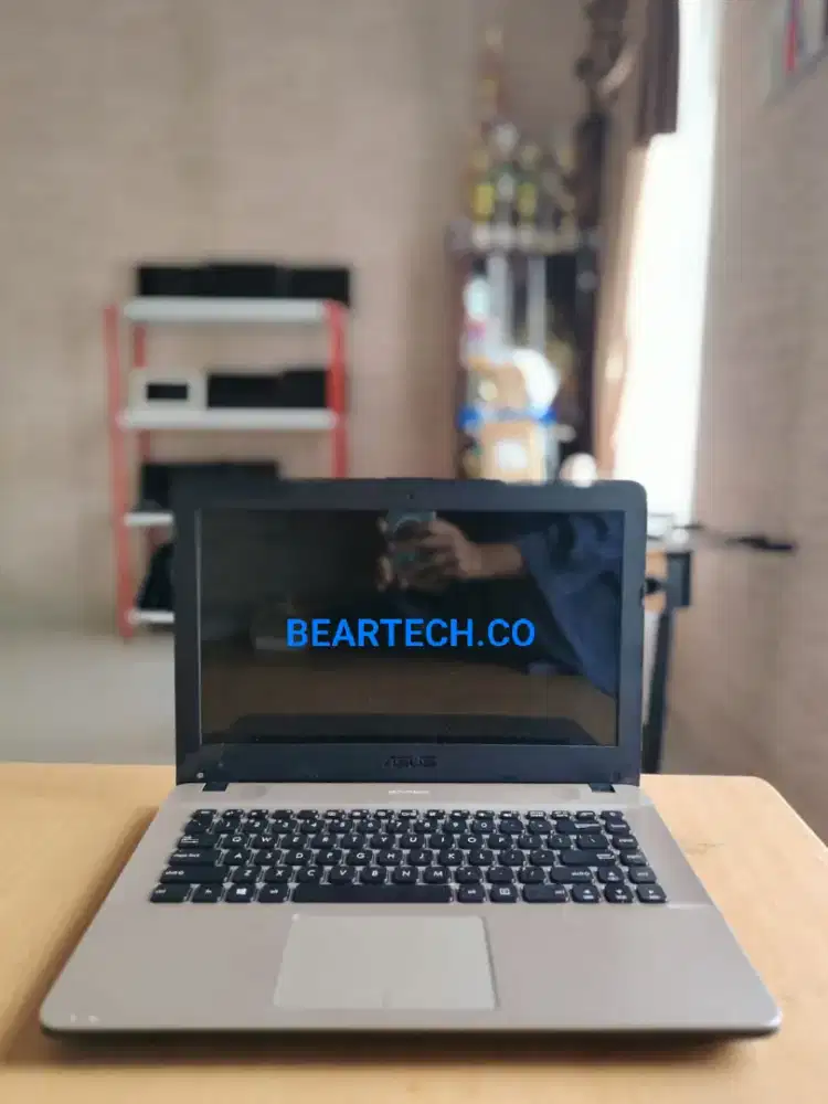 Laptop murah Asus X441N