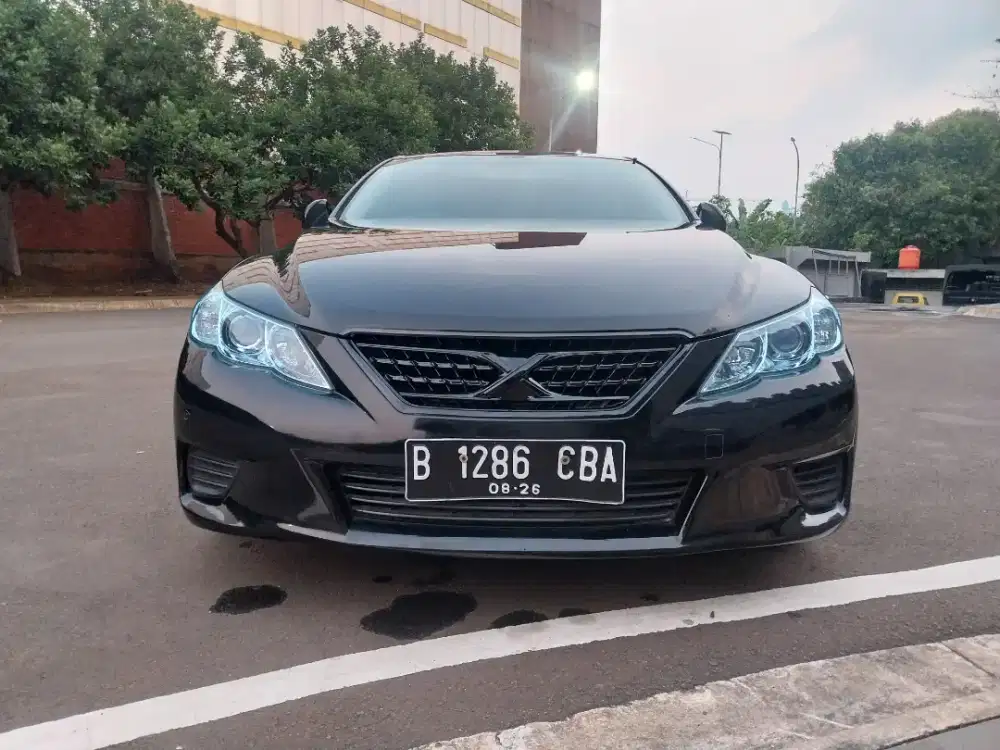 Toyota Mark X 2012