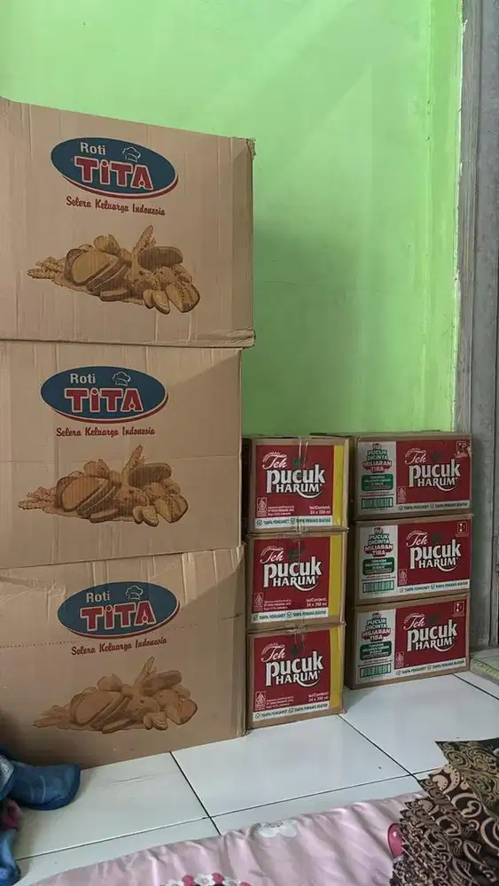 Jual roti kering ,teh pucuk,totebag