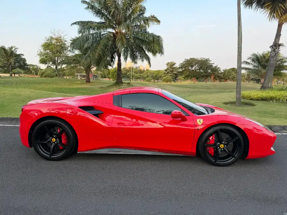 Ferrari 488 Spider Rosso Corsa Full Specs Carbon Istimewa Low ODO