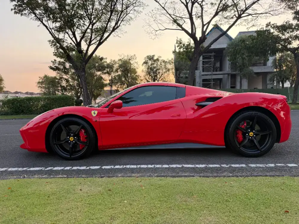 Ferrari 488 Spider Rosso Corsa Full Specs Carbon Istimewa Low ODO