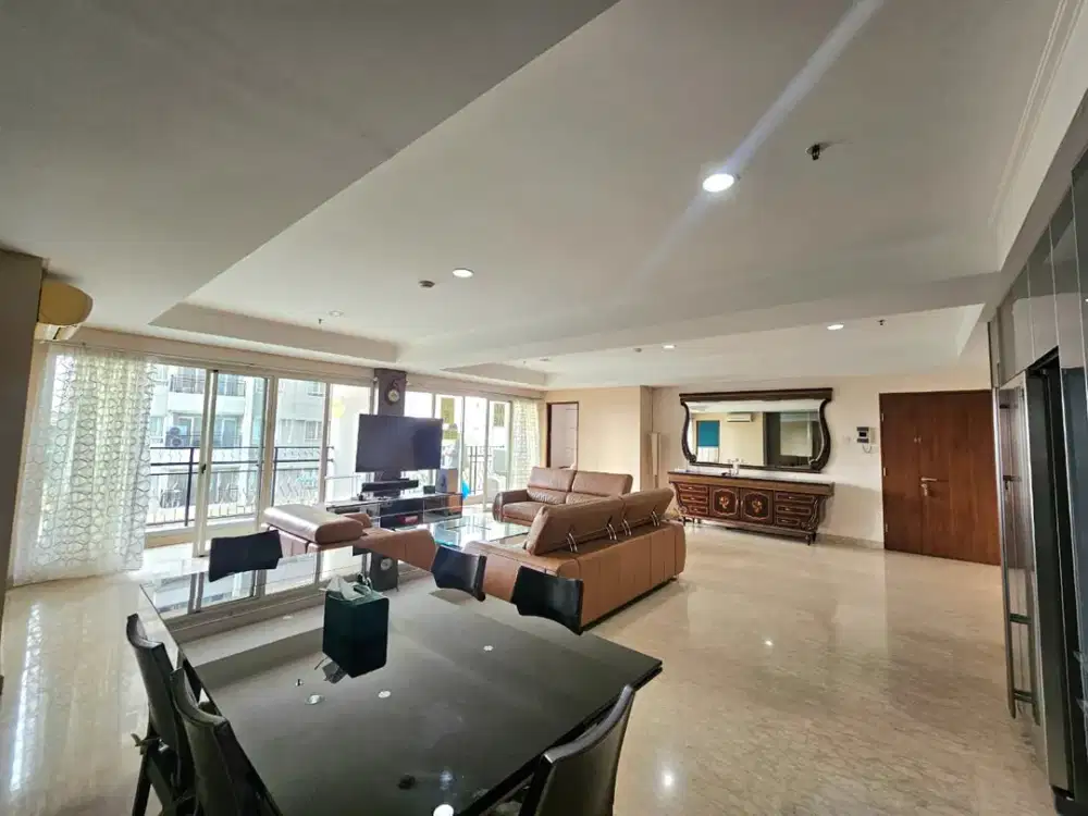 Apartemen Mewah 200 m² Full Furnish di Permata Hijau Residence | 4+1 KT | SHM | Rp4,5 M Nego