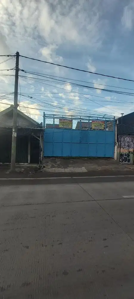 Di jual tanah dan bangunan lokasi di dekat kawasan KBN dan STIP