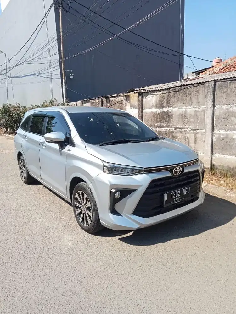 Avanza G 1,5 Manual 2022 silver mantull
