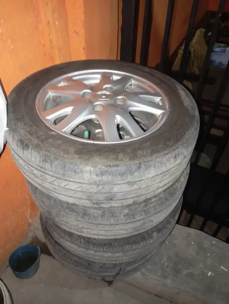 Velg ori brio+ban. R14 pcd 100.