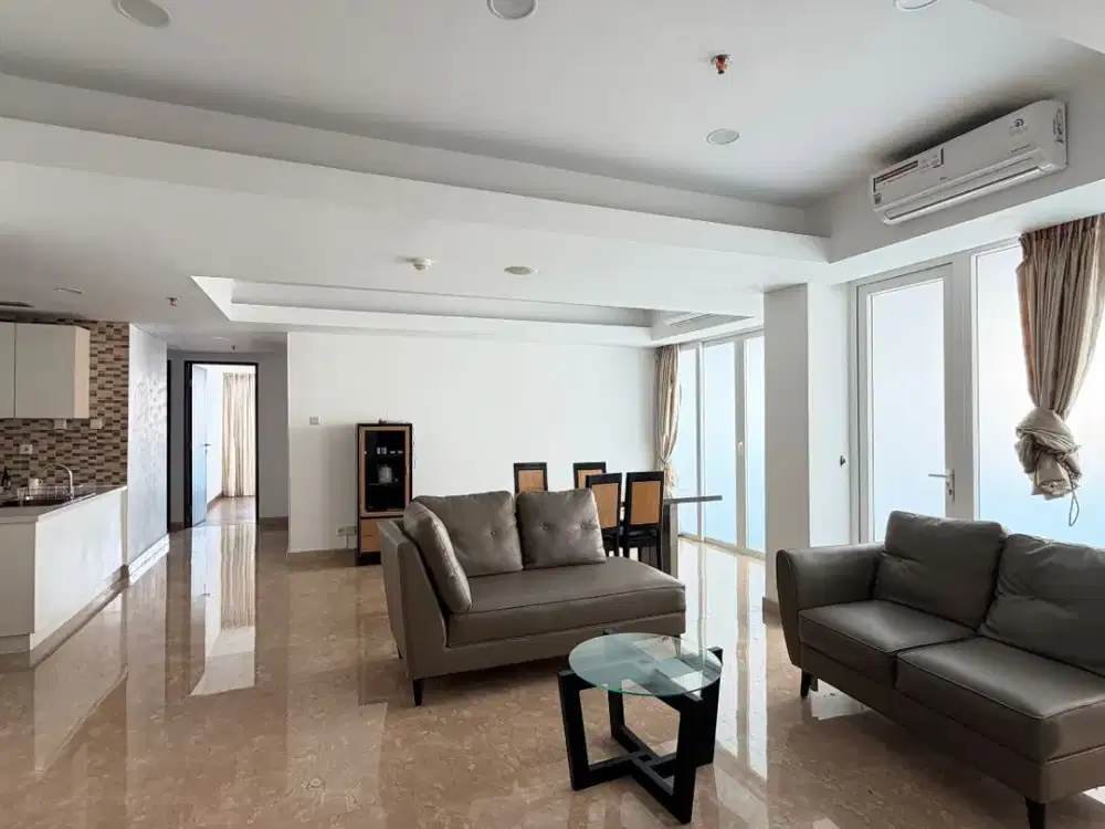 Jual termurah apartemen royale springhill kemayoran 3 kamar 192 meter