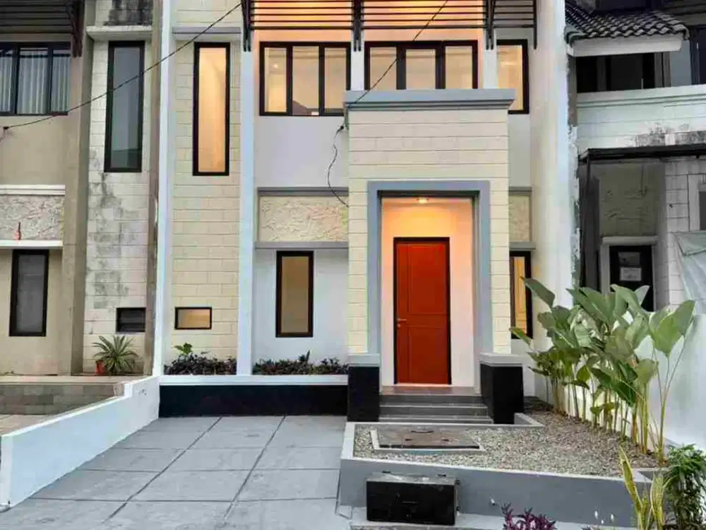Dijual rumah murah dan mewah 2 lantai di The Green Hill Cibinong Bogor