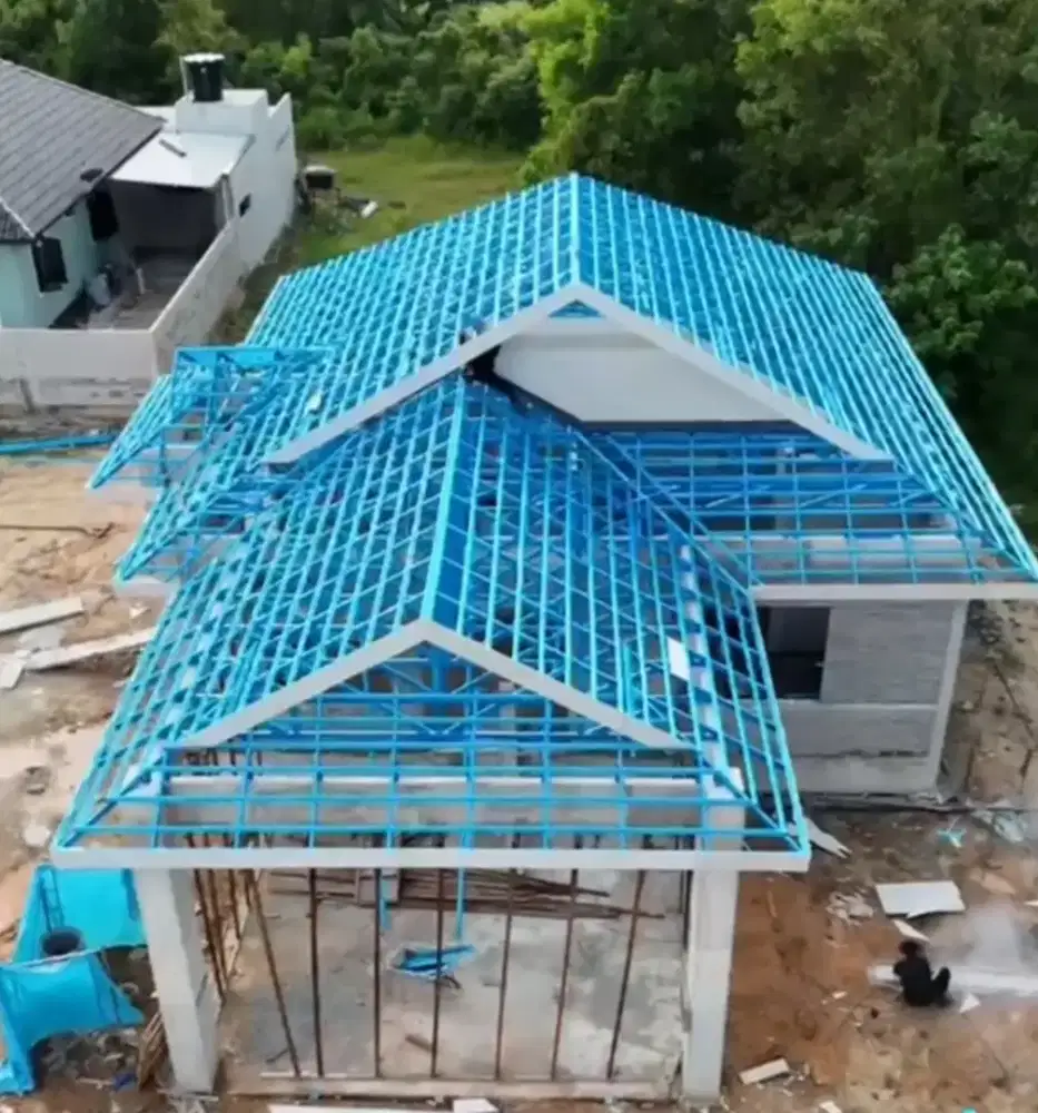 Kontruksi baja ringan dan pembuatan kanopi