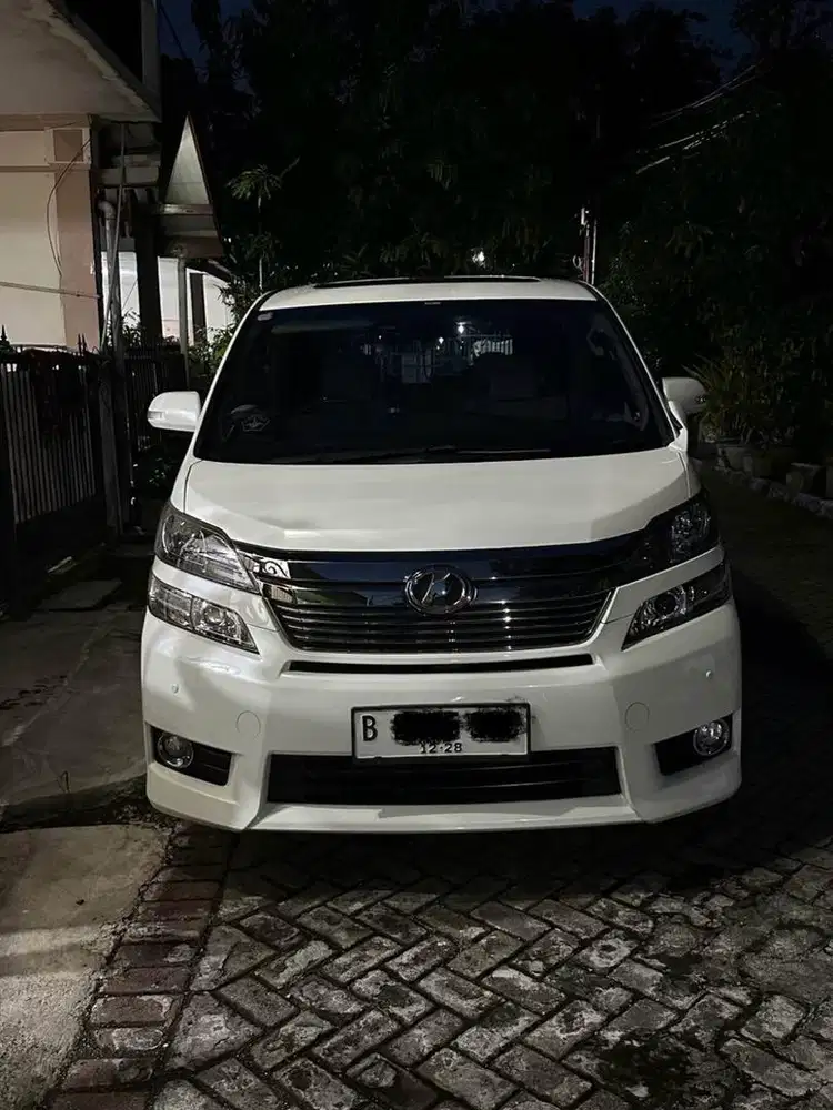 Vellfire 2013 Type V Build Up