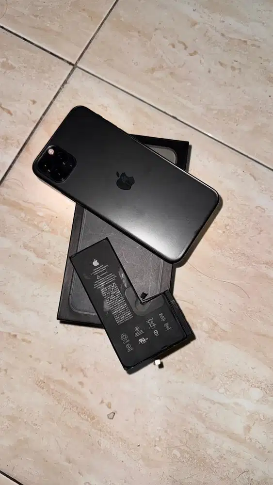Iphone 11 Promax 64gb alloperator