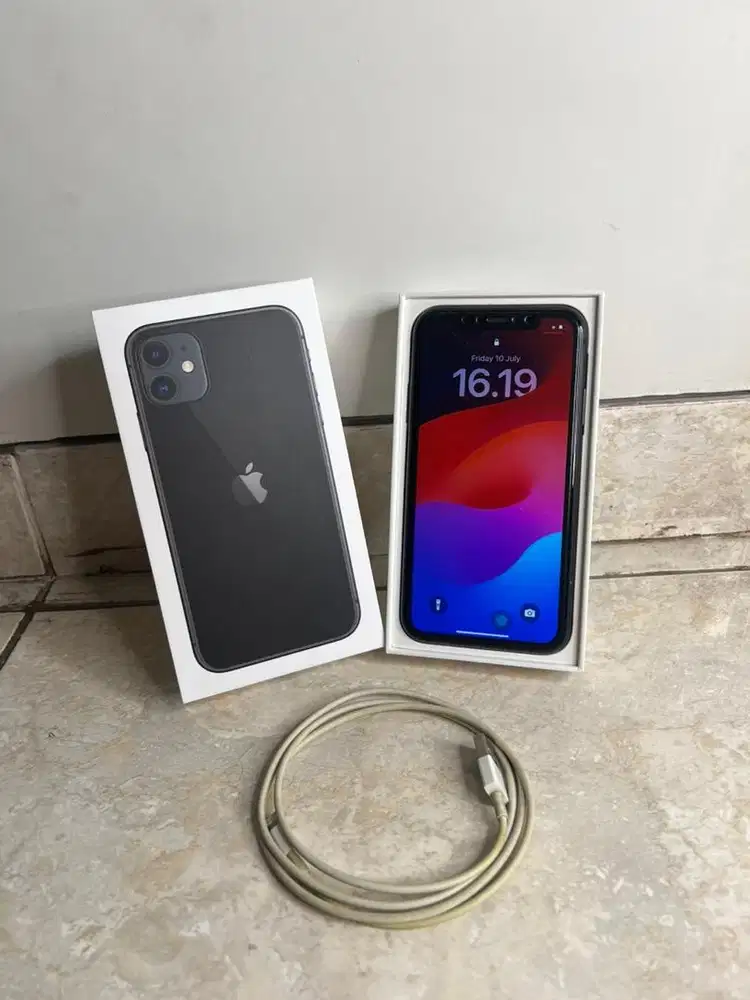 Iphone 11 Black 128GB iBox Istimewa