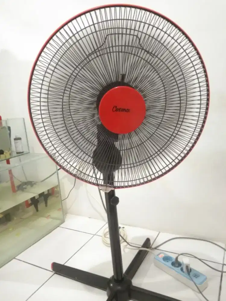Kipas Angin Cosmos 16