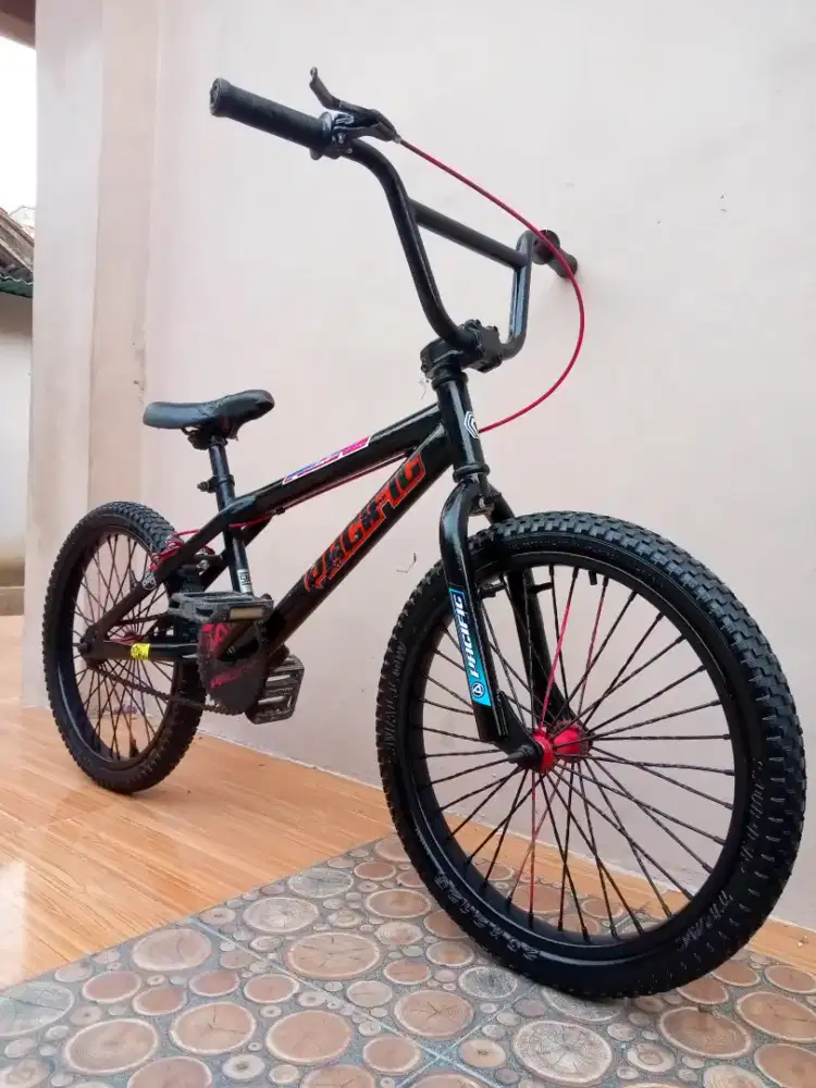 Sepeda BMX PACIFIC Ukuran 20.
