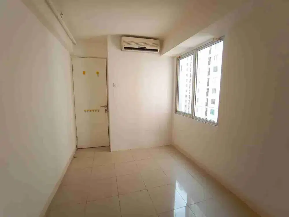 Apartemen Bassura  1br kosogan ada AC