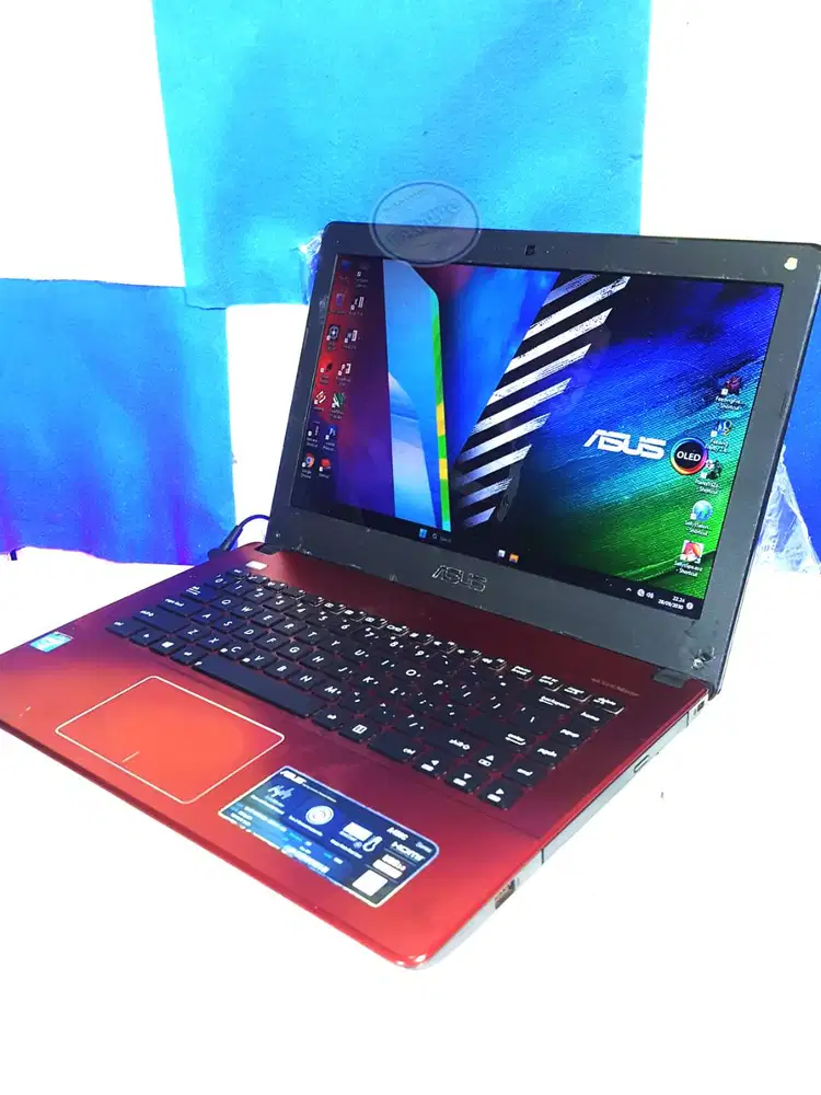 Leptop Asus nyala pake cas