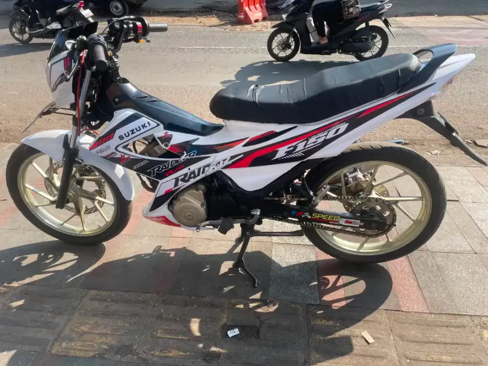 Suzuki satria Fu fl 2015