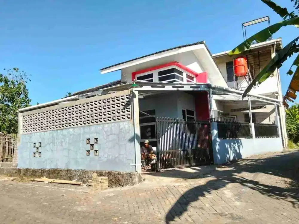 RUMAH 2 LANTAI TERMURAH DEKAT KAMPUS UNTIDAR SIDOTOPO MAGELANG BISA BUAT KOS KOSAN