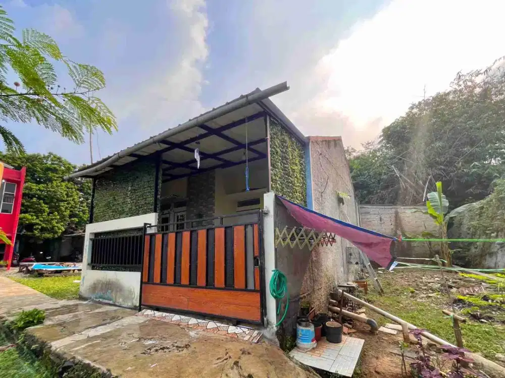 Dijual rumah cantik tanahnya luas bangeet 113 meter harga 250 juta nego