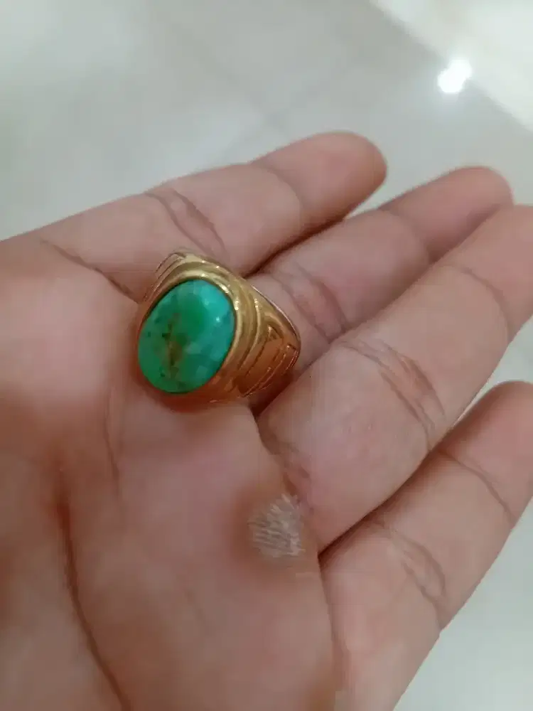 Batu mus_tika benang merah asli 100% alam natural full kristal tembus