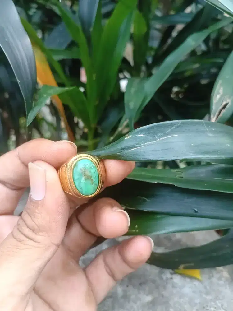 Batu Mus_tika benang merah asli alam 100%
