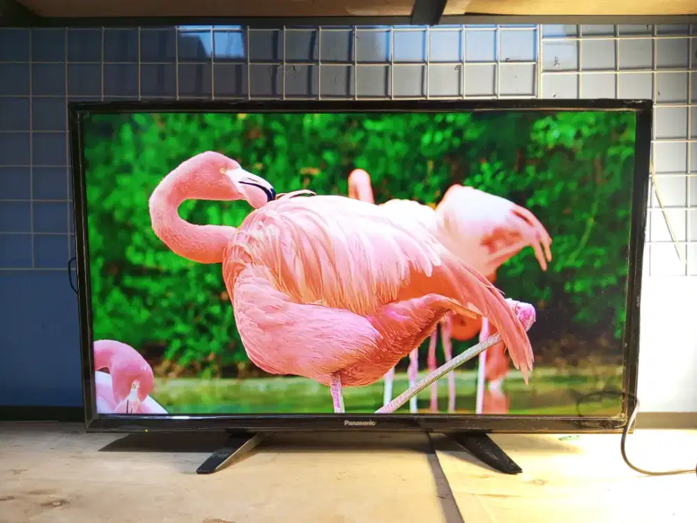 Tv led panasonic 32 inc digital second berkualitas