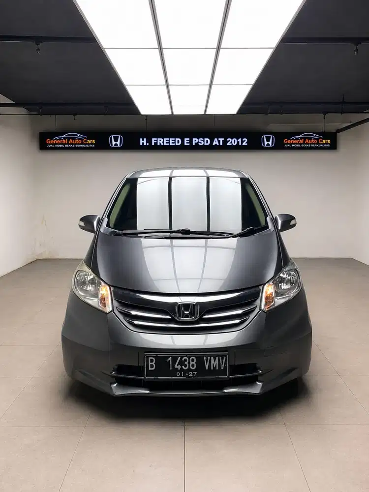 Honda Freed E psd AT 2012