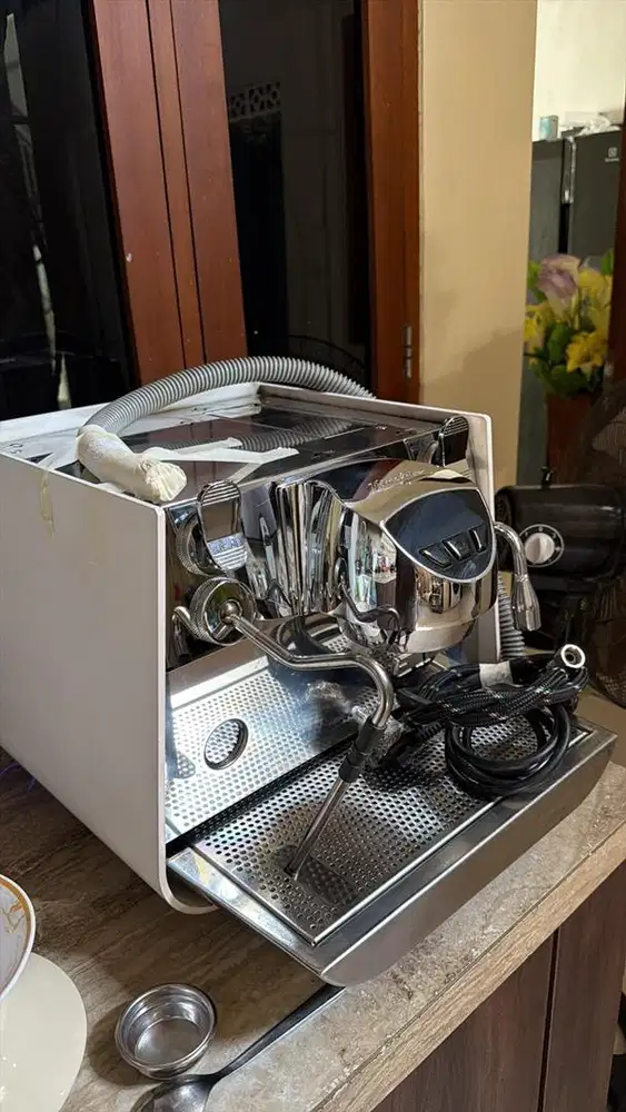 Mesin kopi victoria arduino eagle one prima
