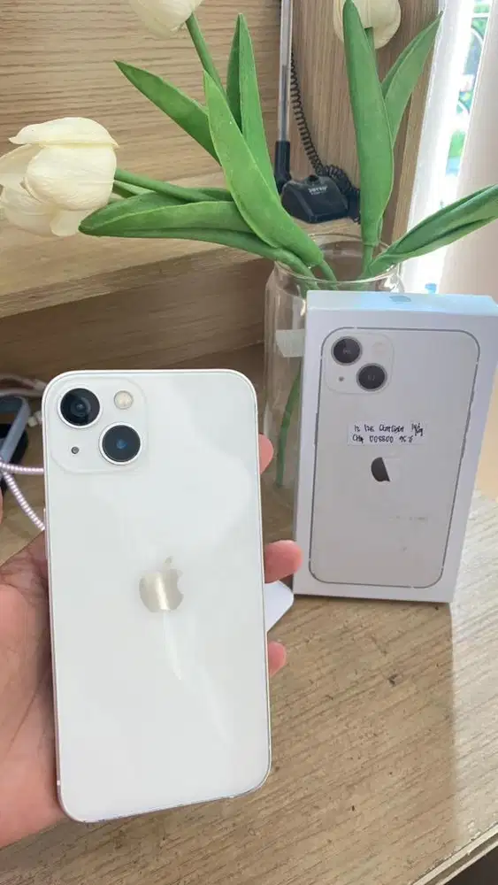 IPHONE 13 128 GB WHITE MULUS TIDAK ADA MINUS
