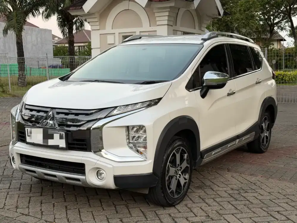 Mitsubishi Xpander Cross 2021 Matic Putih Tanpa PR