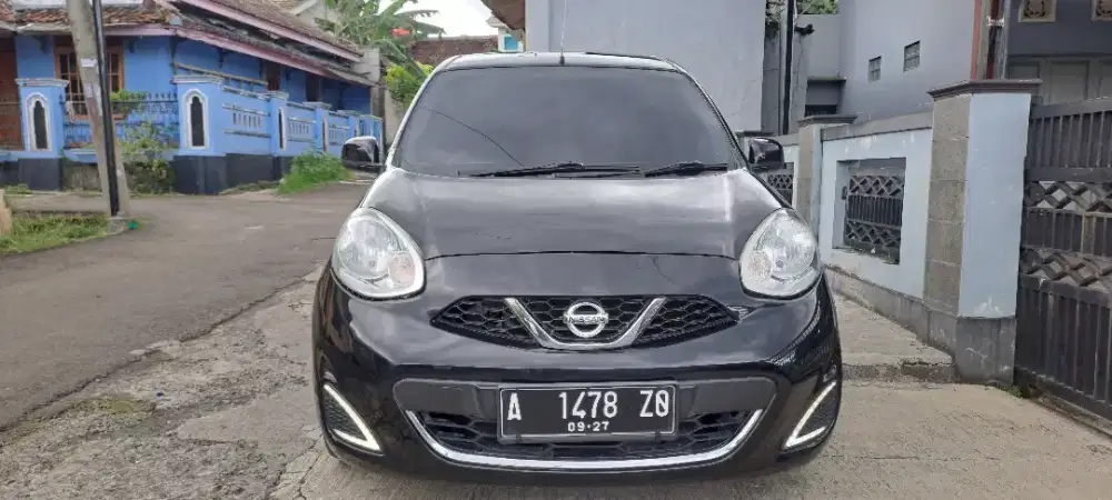 March 1.2 XS Matic 2017 Low Km 67 Rb (Record Full Set)