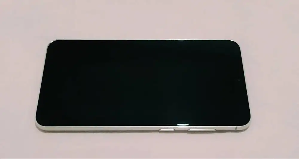 Samsung s23 plus.  512 Gb memory
