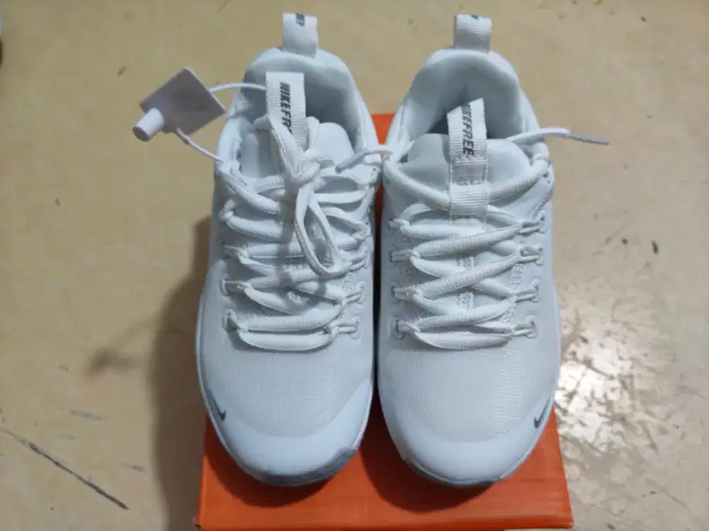 Sepatu Anak Nike Free Metcon 6