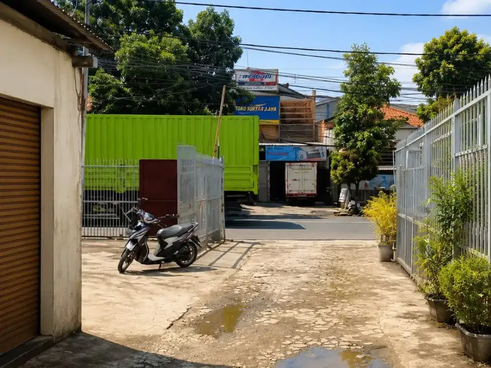 Tanah dan Bangunan Strategis Jl. Moch Toha