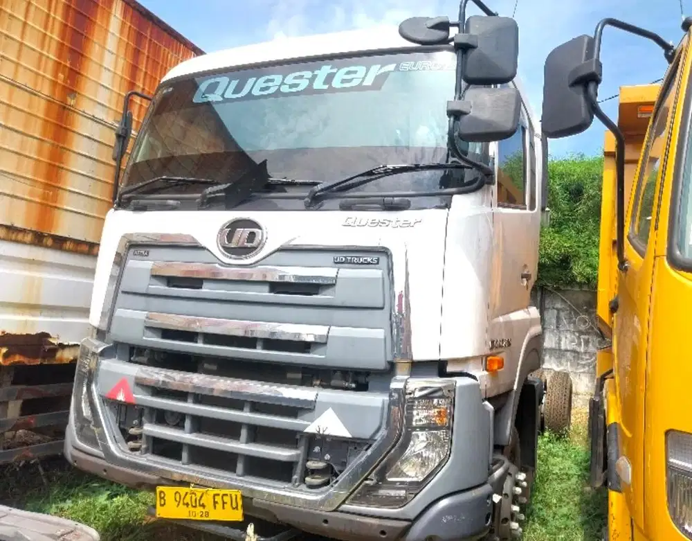 MULUS+banBARU MURAH UD trucks Quester engkel 4x2 CKE 250 2023 x tangki