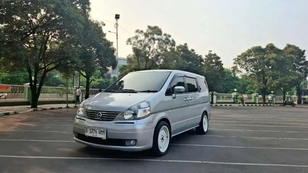 Nissan Serena HWS 2008 matic Good Condition