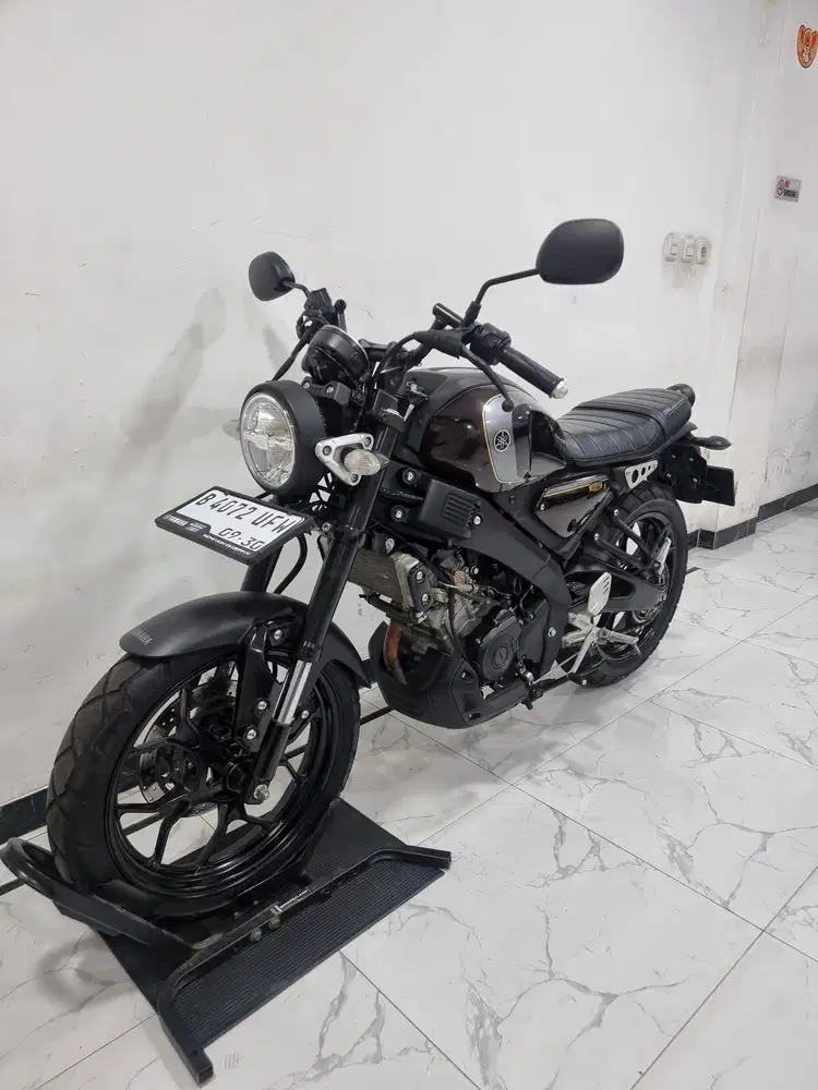 Yamaha XSR 155 Warna terbaru 2025 bln 9 Pajak hidup